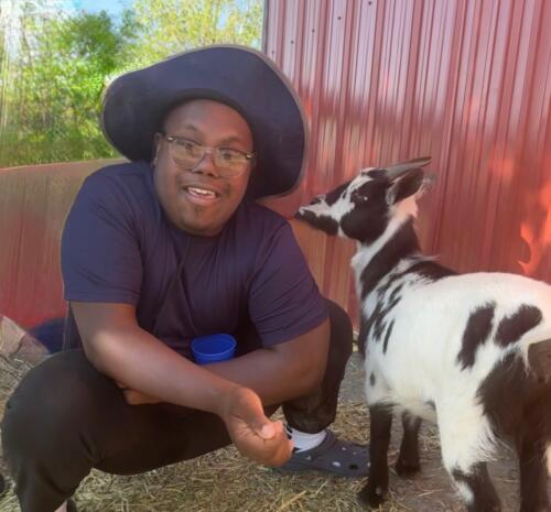 496142710_719078230465691_5030040945963335393_n